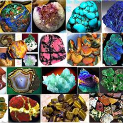 Jigsaw puzzle: Collage of stones