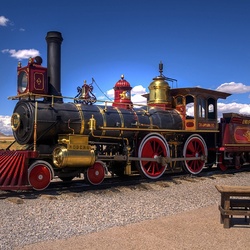 Jigsaw puzzle: Steam locomotive in the desert