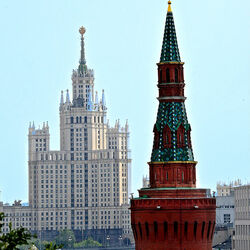 Jigsaw puzzle: Beklemishevskaya (Moskvoretskaya) tower. Moscow