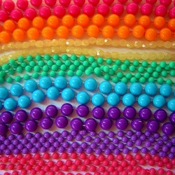 Jigsaw puzzle: Beads