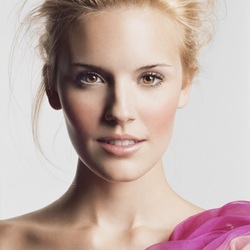 Jigsaw puzzle: Maggie Grace