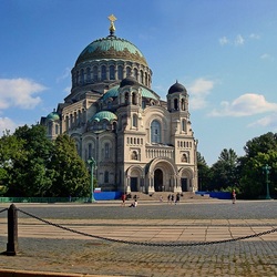 Jigsaw puzzle: Nikolsky Naval Cathedral