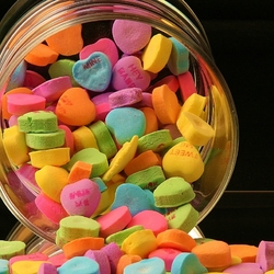 Jigsaw puzzle: Hearts in a jar