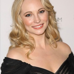 Jigsaw puzzle: Candice Accola