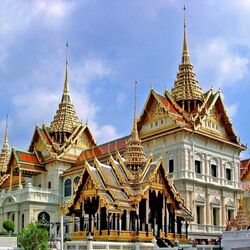 Jigsaw puzzle: Royal Palace in Bangkok