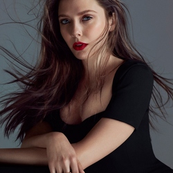 Jigsaw puzzle: Elizabeth Olsen