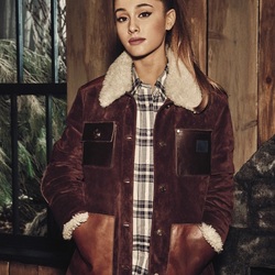 Jigsaw puzzle: Ariana Grande