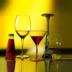 Jigsaw puzzle: Goblets