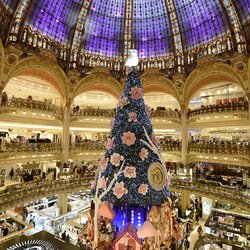 Jigsaw puzzle: Christmas trees Galeries Lafayette
