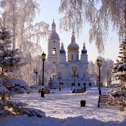 Jigsaw puzzle: Sophia Cathedral in winter