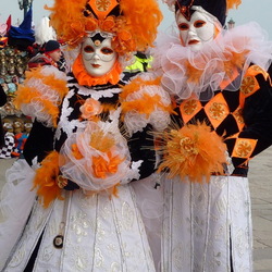 Jigsaw puzzle: Venetian masks