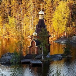 Jigsaw puzzle: Church of the Apostle Andrew the First-Called on Vuoksa